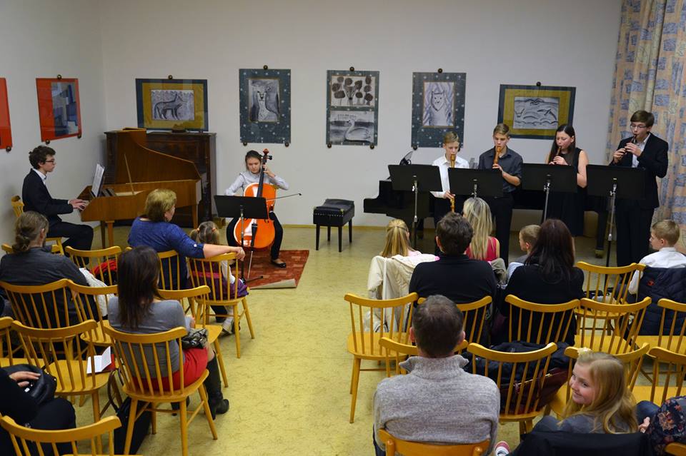 Filip Hrubý, Nella Mazáčová, Filip Jandek, Lukáš Jandek, Hana Drtílková a Radek Mattuš jako Souflé II